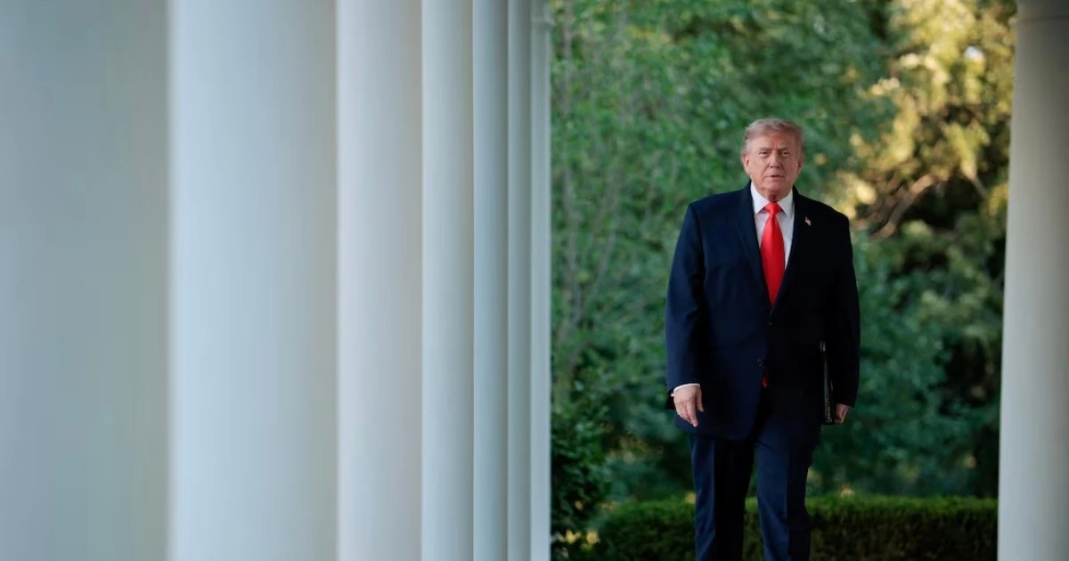 Tổng thống Mỹ Trump dọa áp thuế 100% với mọi quốc gia đánh thuế dịch vụ số