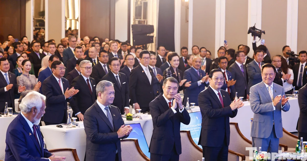 Thế giới ngày càng phân mảnh, ASEAN đứng trước bước ngoặt quan trọng
