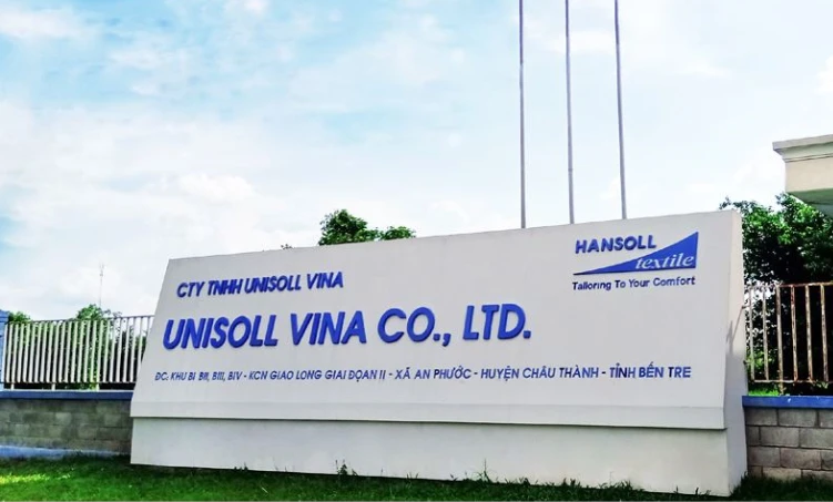 Vĩnh Long thông tin vụ hàng chục công nhân nghi ngộ độc thực phẩm sau bữa trưa