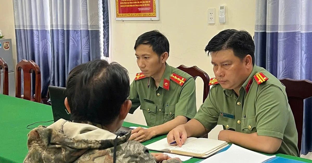 Thêm nhiều trường hợp chia sẻ, tác với hệ thống của Lê Trung Khoa bị mời làm việc