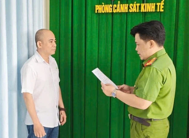 Khởi tố phó giám đốc công ty mua hoá đơn trốn thuế hơn 1 tỷ đồng