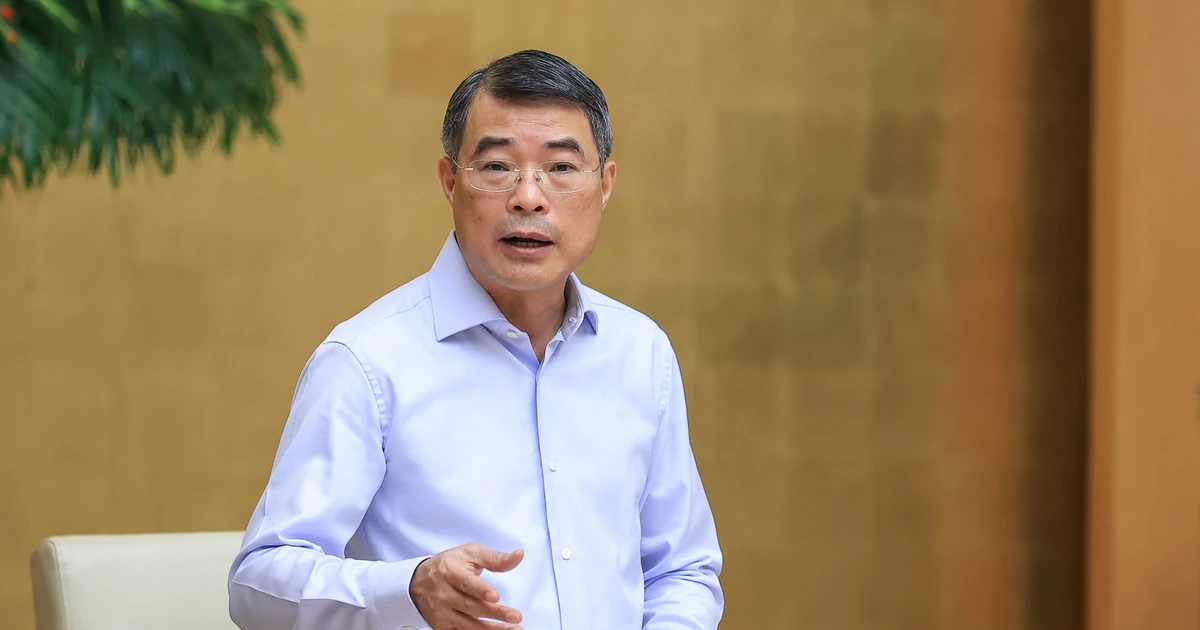 Thủ tướng: Không đẩy khó khăn cho người dân, doanh nghiệp khi thiết kế chính sách