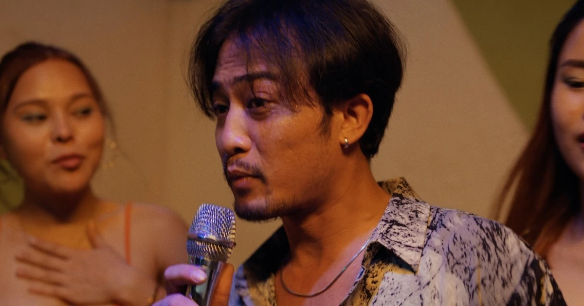 Sau cảnh tắm 'viral' trên mạng, Doãn Quốc Đam rủ bỏ hình ảnh 'tổng tài', 'ngầu' tới khó nhận ra trong phim mới