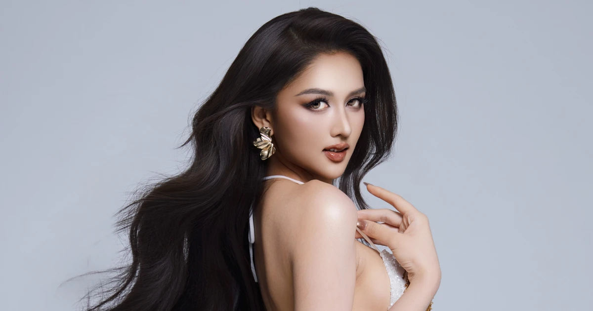 Á hậu Thu Ngân diện bikini khoe tỷ lệ cơ thể 'nóng bỏng', được khen ngợi khi thi 'Miss Intercontinental'