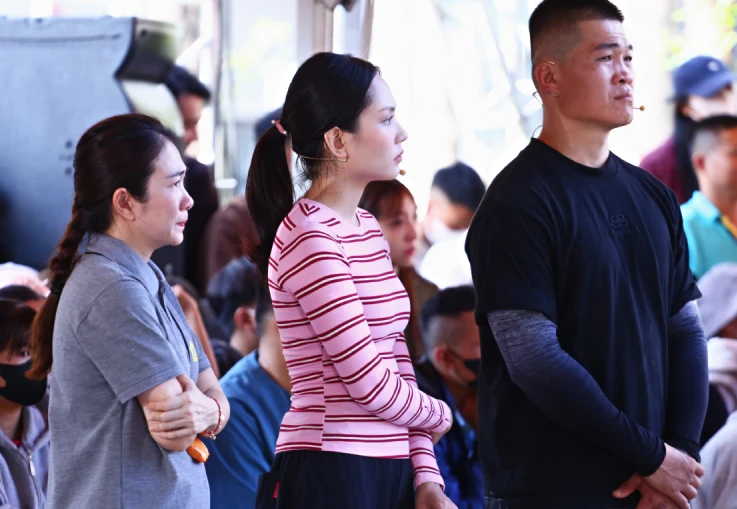 Hoa hậu Mai Phương, Thanh Thảo Hugo, vận động viên Trương Đình Hoàng lăn xả giúp các em nhỏ có hoàn cảnh khó khăn