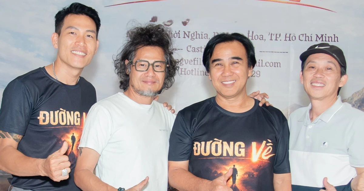 Hoài Linh và Quyền Linh ngồi ghế giám khảo casting của phim do ca, nhạc sĩ Quách Beem sản xuất