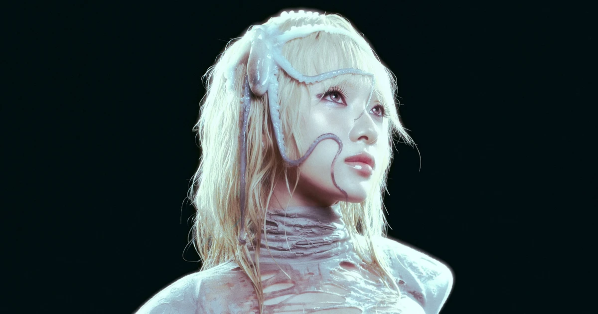 'Em xinh say hi' Mỹ Mỹ dùng âm nhạc để thể hiện quá trình đối diện và học cách yêu lại chính mình