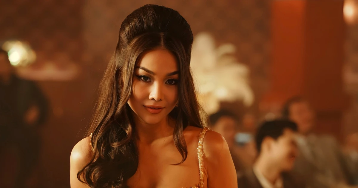 Thanh Hằng gây 'chấn động' với vũ điệu nóng bỏng, tái hiện đỉnh cao nhan sắc đệ nhất vũ nữ một thời