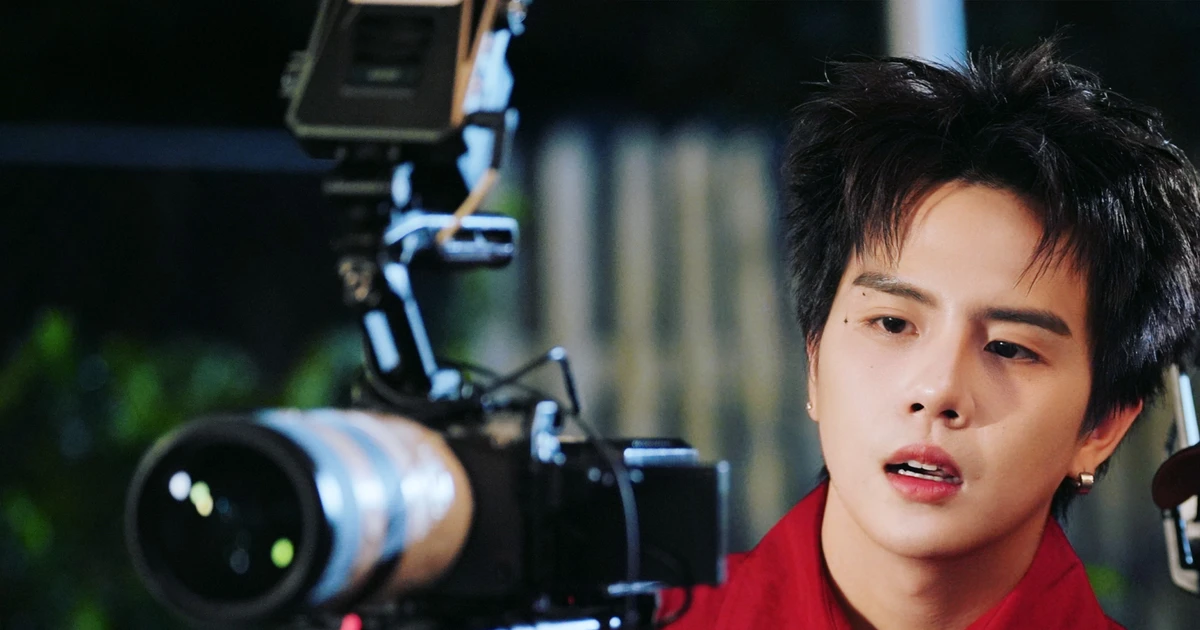 Góp thêm 'món ăn tinh thần' dịp Tết Bính Ngọ, Duy Khánh 'thay lời muốn nói' cho người trẻ đón Xuân xa nhà