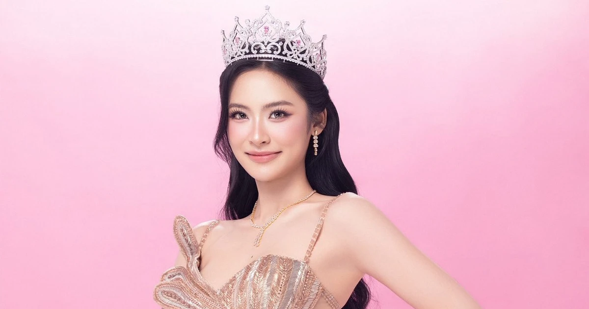 Á hậu 2 ‘Hoa hậu Việt Nam 2024’ Vân Nhi chia sẻ khoảnh khắc đặc biệt khiến thầy cô tự hào