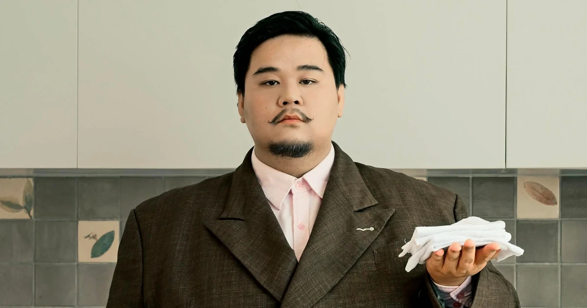 Một nam nghệ sĩ chuyên viết nhạc buồn bất ngờ 'đổi mood' khiến fan ngỡ ngàng