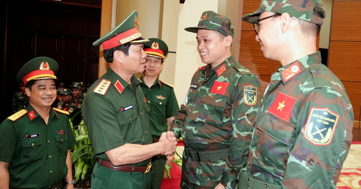 82 quân nhân Việt Nam sẵn sàng lên đường hỗ trợ Venezuela khắc phục hậu quả động đất