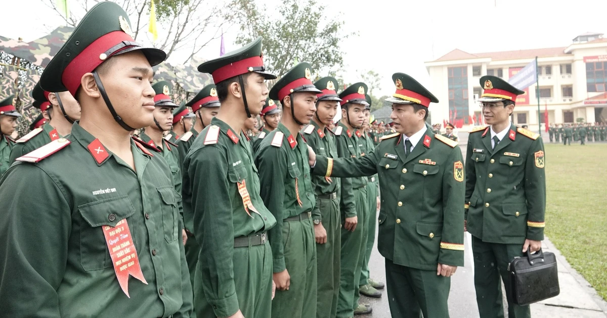 Phát động '3 Tiên phong quyết thắng' tại trung đoàn chủ lực của Quân đoàn 12