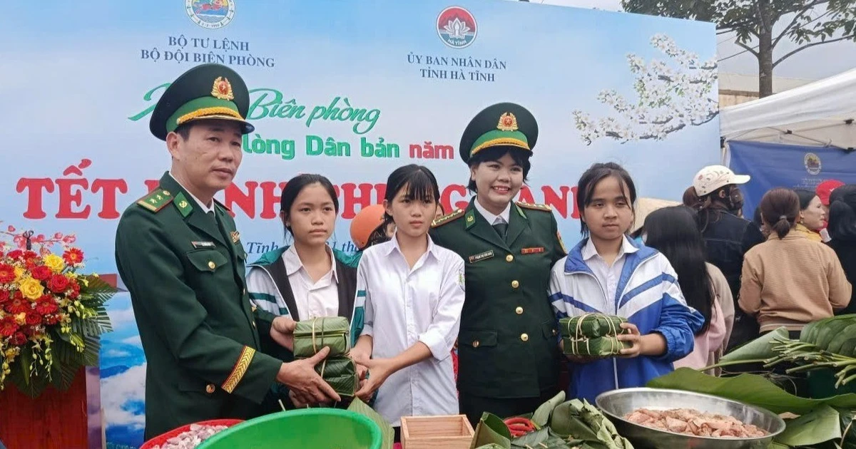 Nữ nhà văn áo lính tài năng và những việc làm nhân ái