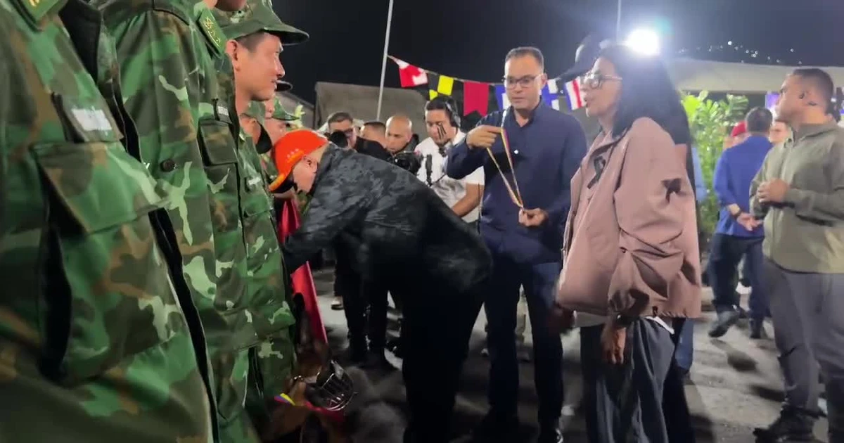 Quân khuyển Việt Nam được Tổng thống lâm thời Venezuela tặng Huân chương Công trạng
