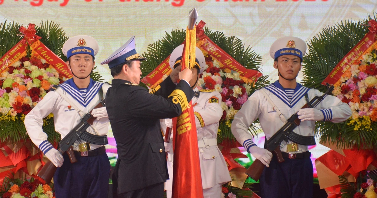 Vinh danh những người lính trấn thủ Trường Sa