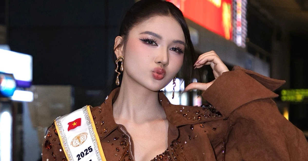 Thu Ngân và dàn người đẹp đổ bộ Ai Cập