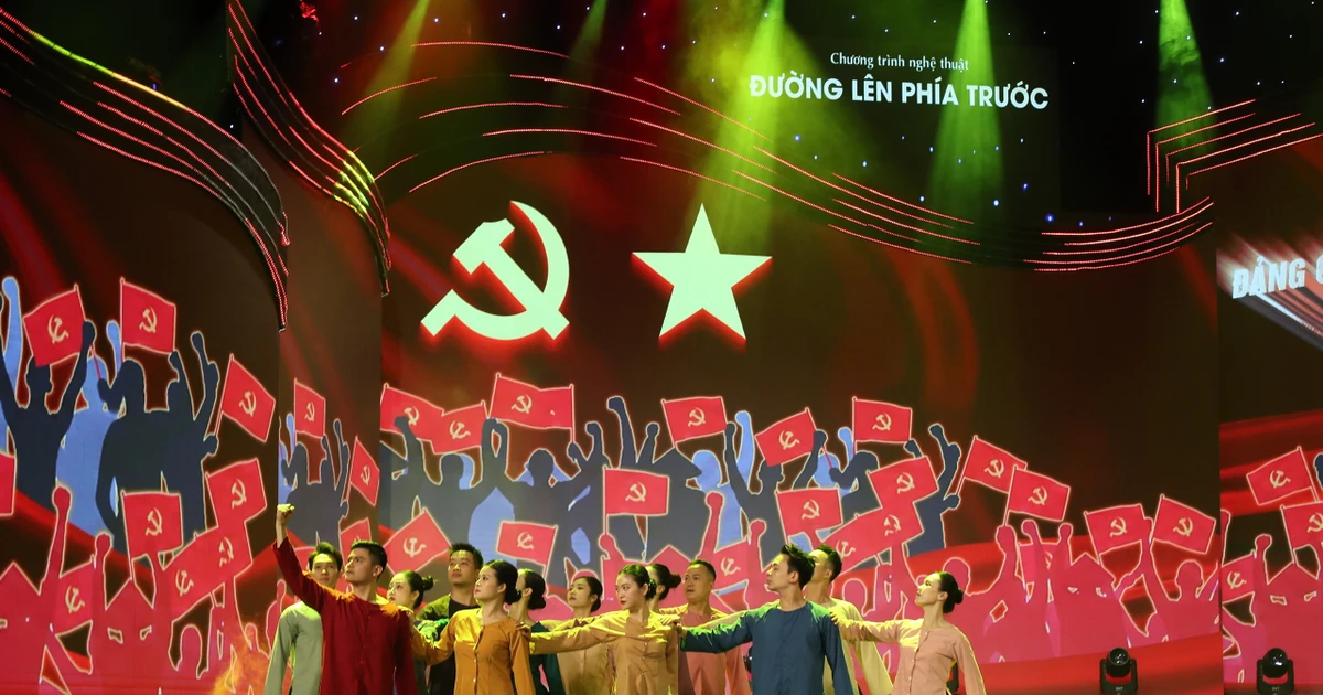 ‘Đường lên phía trước’ lan tỏa niềm tin và khát vọng cống hiến của thế hệ trẻ