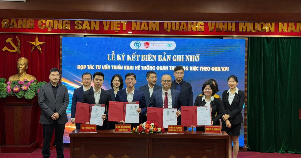 Trường Đại học Kinh tế – ĐHQGHN ký kết triển khai quản trị công việc theo OKR/KPI