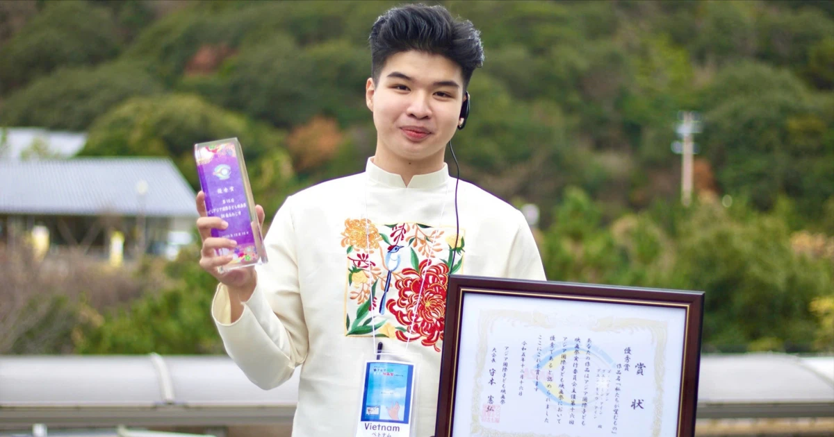 Nam sinh Truyền thông Đại Nam chinh phục danh hiệu Quán quân ‘Sư tử Đầu đàn’ với khát vọng MC truyền hình