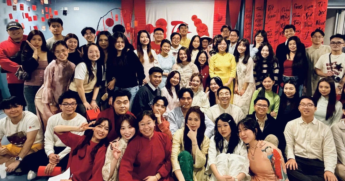 Tết truyền thống - nhịp cầu văn hóa gắn kết cộng đồng trẻ Việt tại Đức