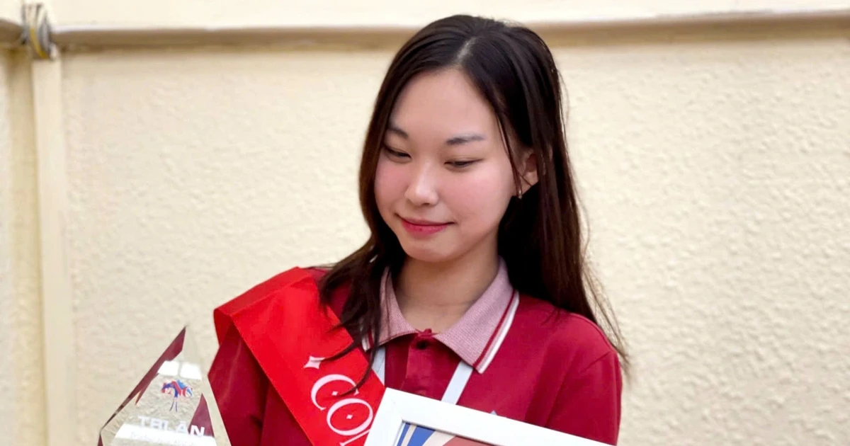 Từ chuyên Văn đến dân kinh tế: Câu chuyện vượt giới hạn của nữ sinh Trường Đại học Thương mại