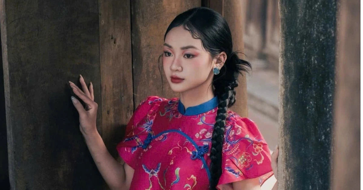 Nữ sinh 10X và đôi mắt ‘hai màu’ kỳ lạ