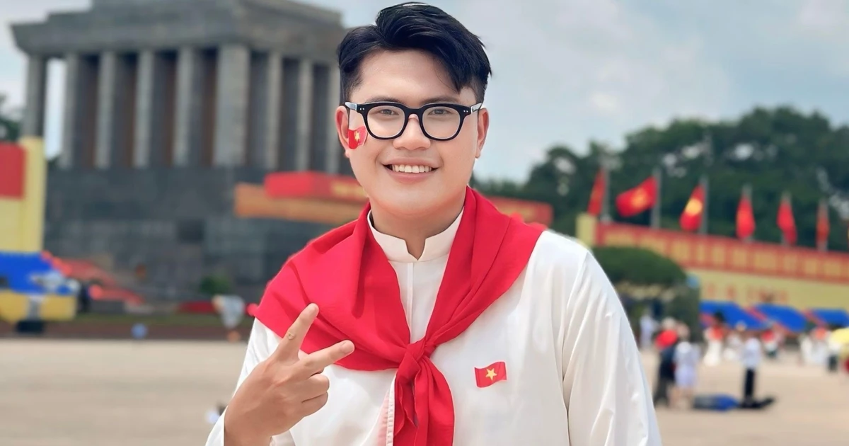 Giấc mơ sân khấu và thực tế nghề nghiệp: Chàng trai trẻ học cách đi chậm với đam mê