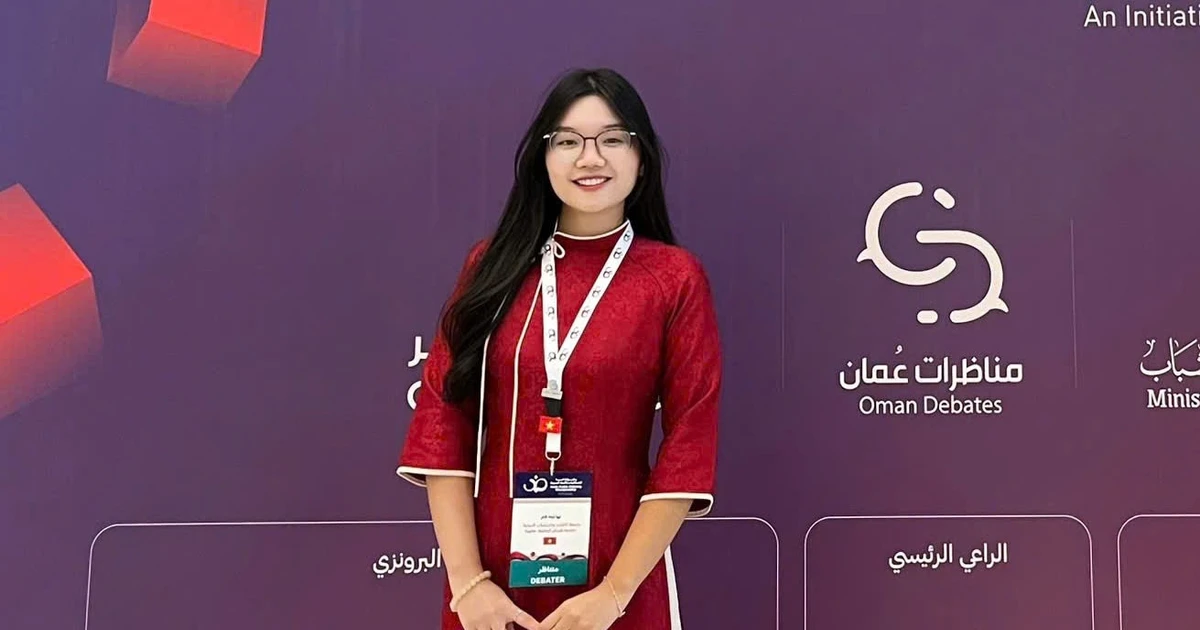 Nữ sinh thủ khoa ngành Ngôn ngữ Ả Rập và hành trình chinh phục môi trường quốc tế