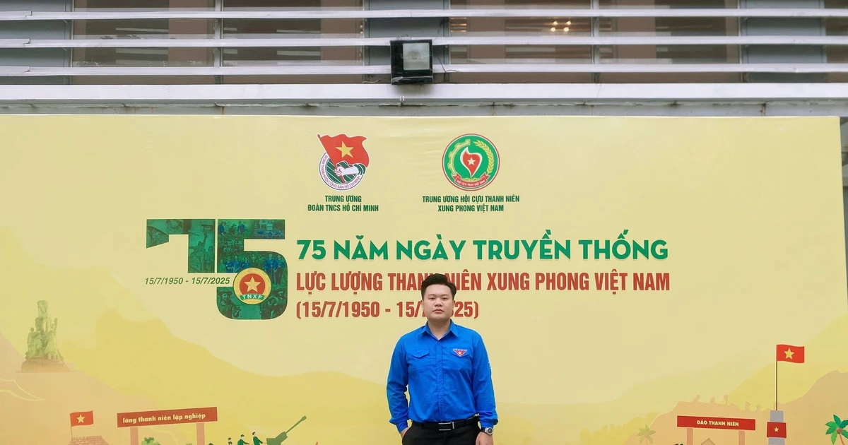 Sinh viên đưa lý luận chính trị vào đời sống
