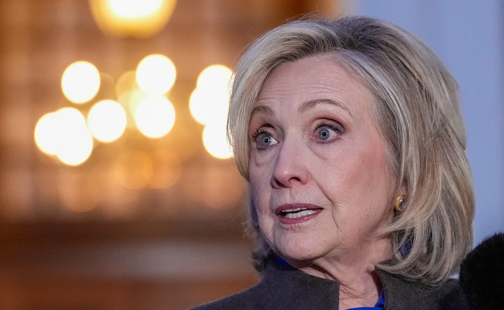 Cựu Ngoại trưởng Hillary Clinton bị các nghị sĩ Quốc hội Mỹ chất vấn hơn 6 giờ đồng hồ