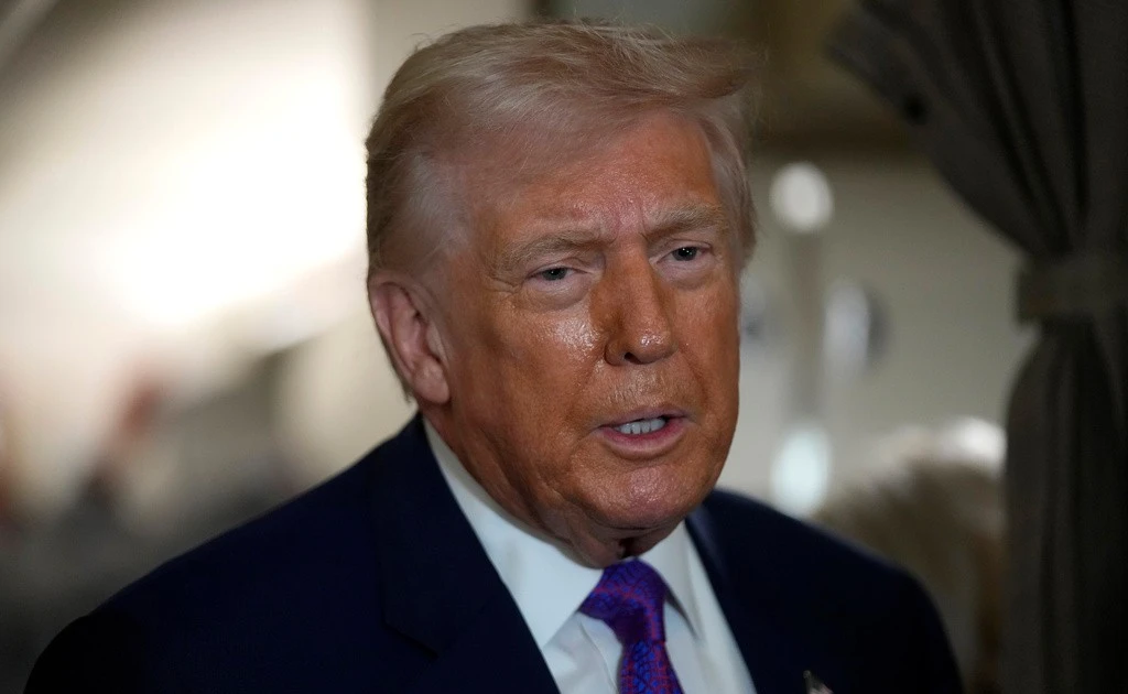 Tổng thống Trump đặt thời hạn tối đa 15 ngày cho Iran, cảnh báo ‘những điều tồi tệ’