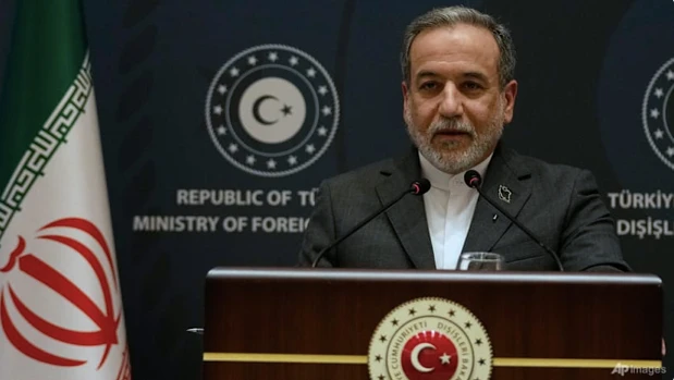 Tổng thống Mỹ Trump lại cảnh báo Đại giáo chủ Iran, đe dọa triển vọng đàm phán