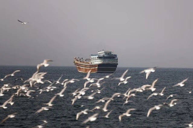 Một tập đoàn đa quốc gia sẽ quản lý eo biển Hormuz?