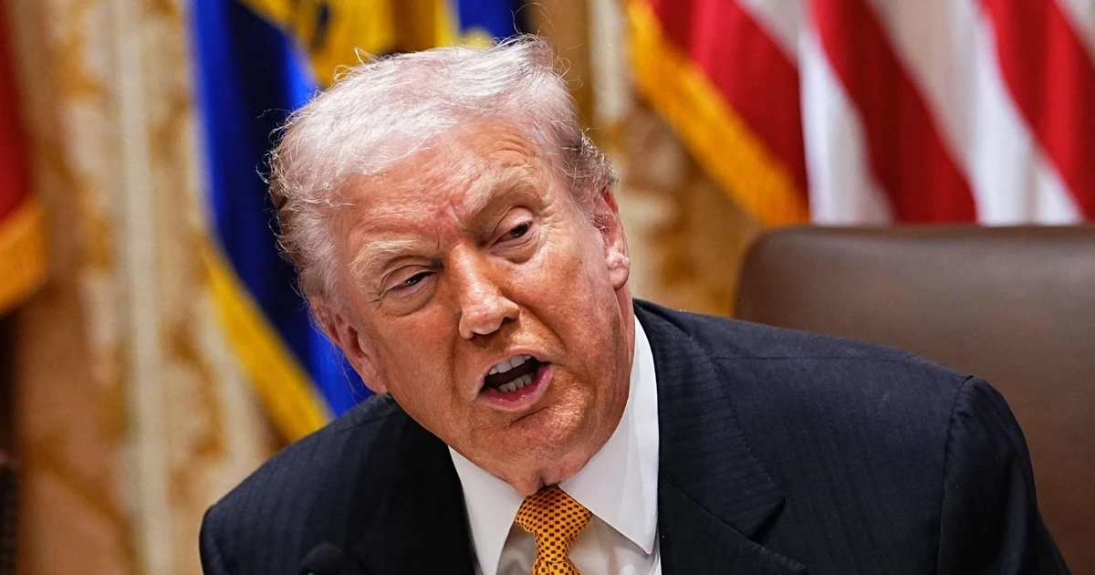Giá vàng, dầu mỏ 'giằng co' trước tối hậu thư của ông Trump