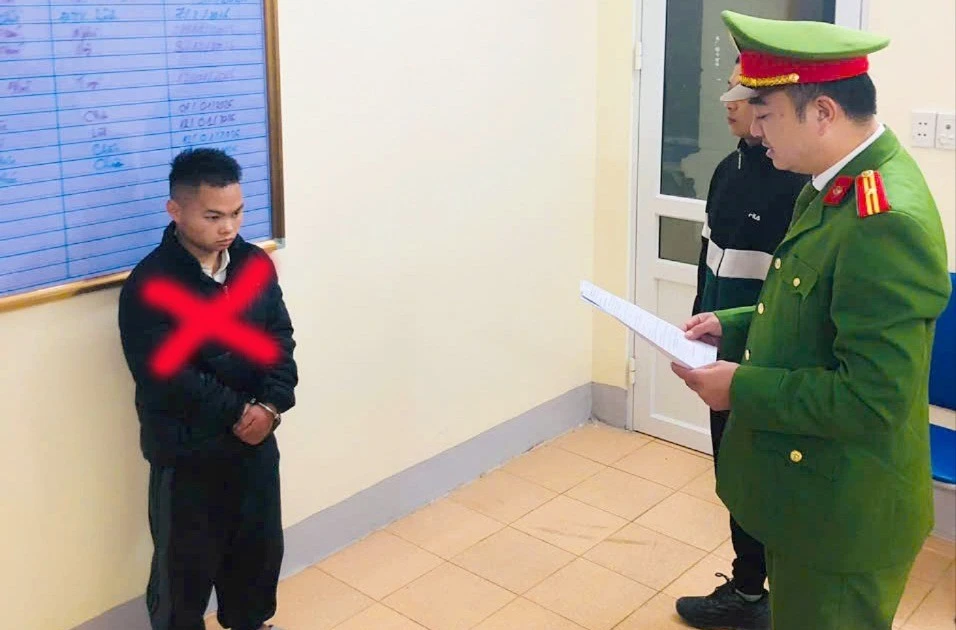 Vừa ra tù được 4 ngày đã cạy cửa nhà dân để trộm cắp