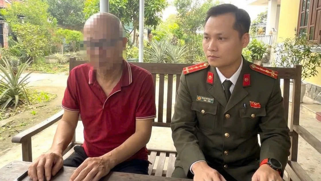 Phạt 10 triệu đồng 2 người đăng Facebook xúc phạm công an liên quan bầu cử ở Quảng Trị