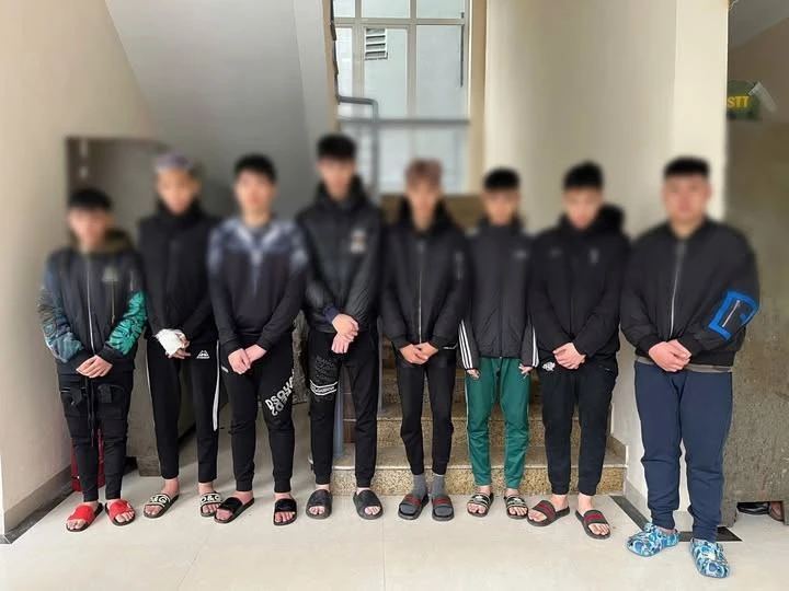 Hà Nội: Tạm giữ 5 đối tượng rủ nhau đi ‘bão’ để sàm sỡ phụ nữ, gây rối ở hầm Kim Liên