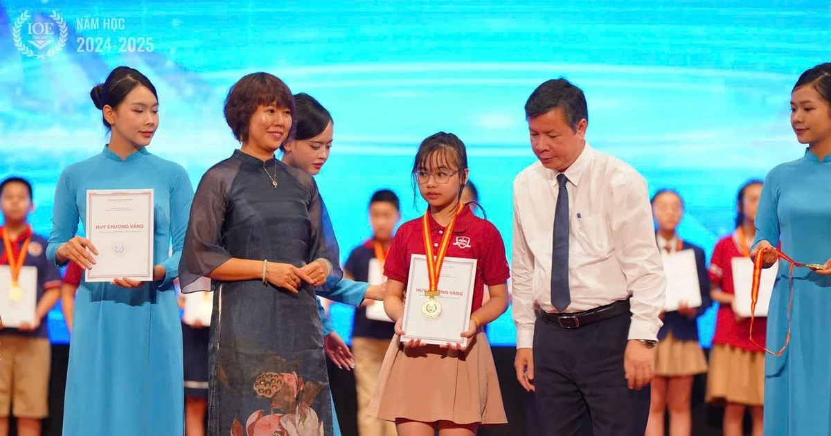 Học sinh iSchool lập "cú đúp vàng" tại đấu trường IOE Quốc gia