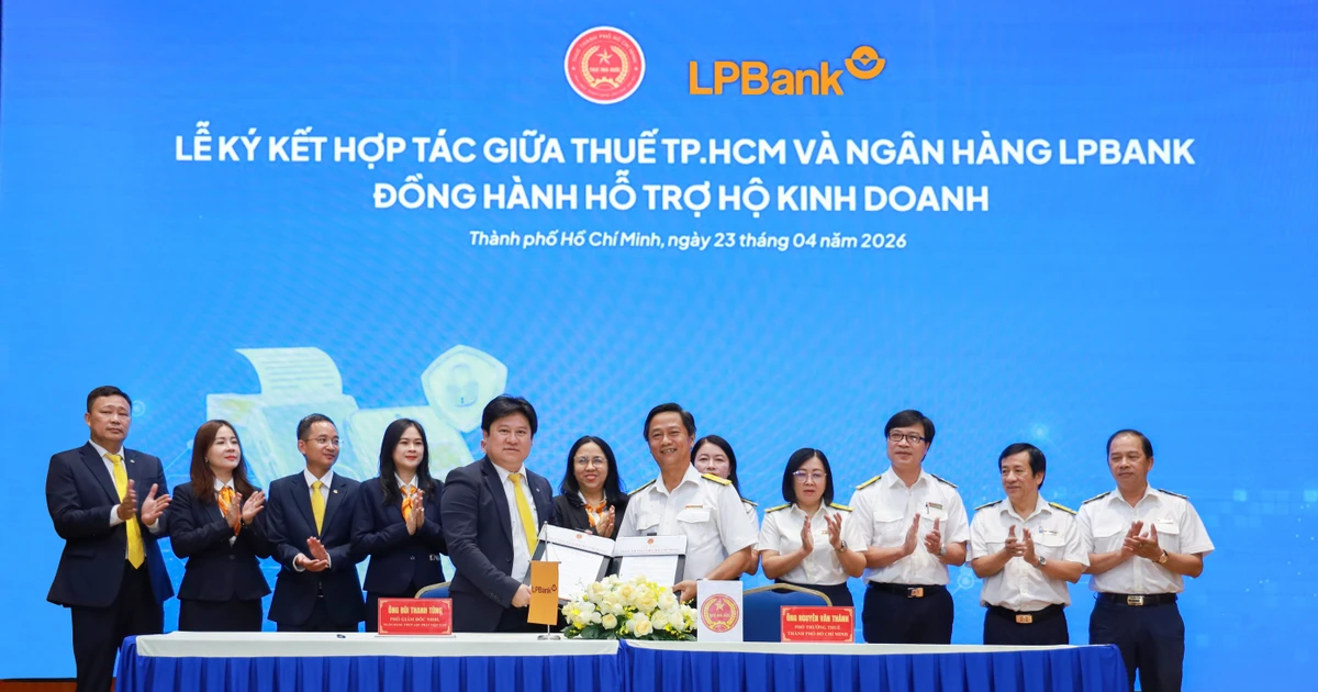 LPBank ký kết hợp tác với Thuế TP.HCM: Đồng hành hộ kinh doanh và cá nhân kinh doanh chuyển đổi số