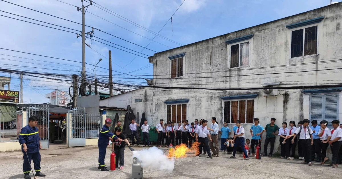 Ra mắt trung tâm học tập cộng đồng về phòng cháy chữa cháy