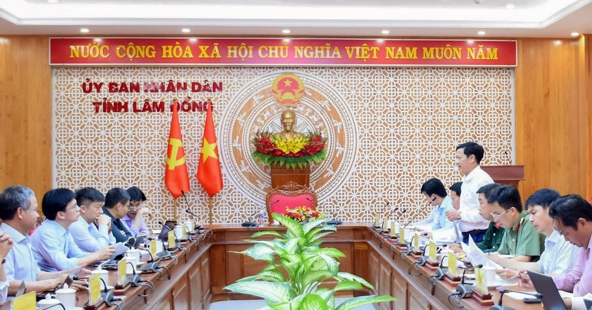 EVNGENCO1 đề xuất đầu tư 3 dự án điện mặt trời nổi tại Lâm Đồng