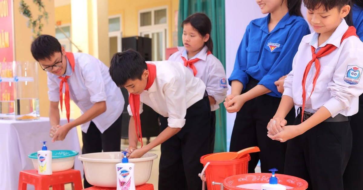 P&G Việt Nam tiếp tục mở rộng chương trình nước uống sạch cho cộng đồng