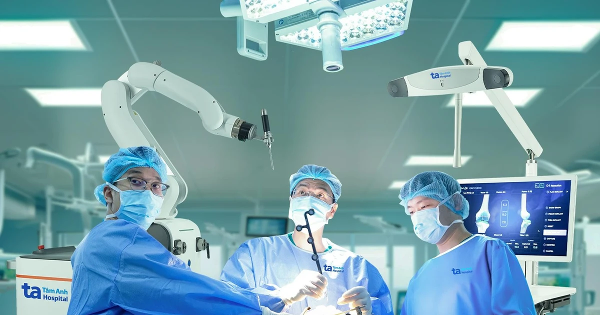 Robot AI thay khớp chuẩn xác và an toàn vượt trội đã có mặt tại Bệnh viện Tâm Anh