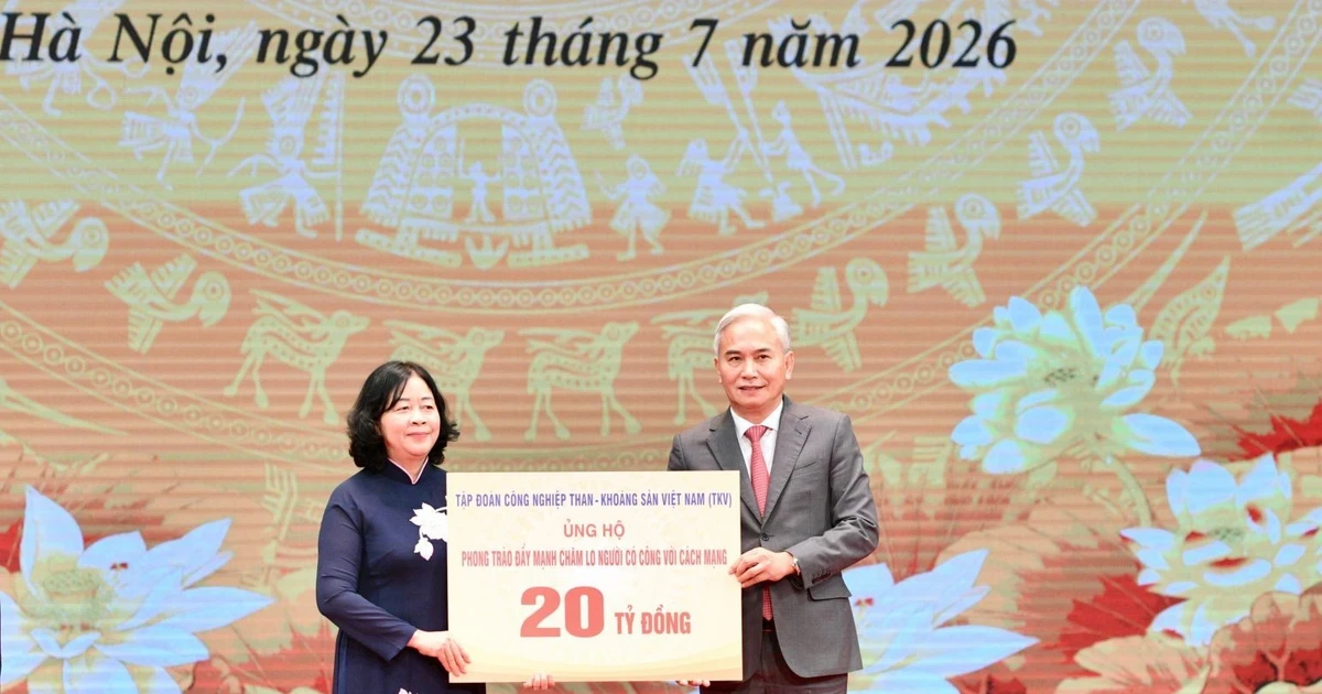 TKV ủng hộ 20 tỷ đồng chăm lo người có công với cách mạng