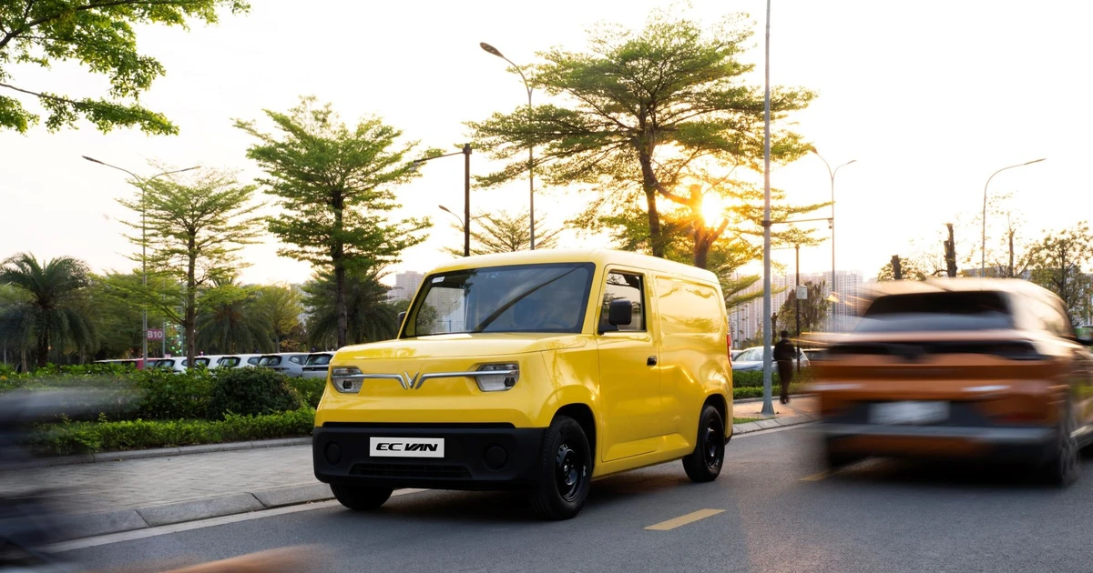 Hộ kinh doanh đổ xô “săn lùng” EC Van: Chở khỏe, đi phố gọn, nuôi xe nhẹ ví