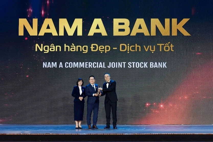 Nam A Bank lần thứ 6 liên tiếp nhận giải 'Nơi làm việc tốt nhất châu Á'