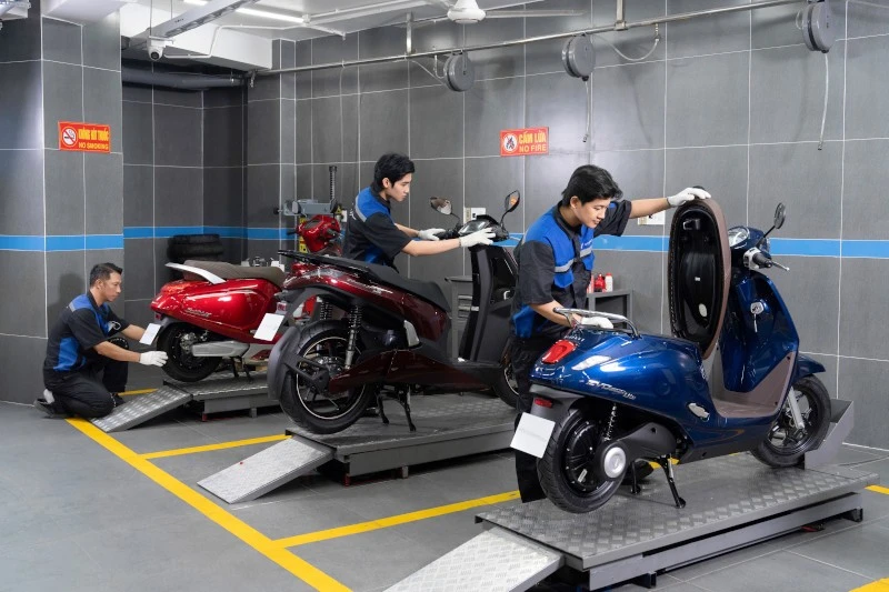 Chủ xe máy điện VinFast bất ngờ nhận quà chăm xe miễn phí trị giá tới 600.000 đồng