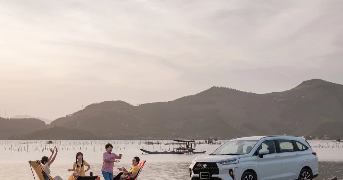 Phân khúc MPV xăng sôi động đầu năm, Veloz Cross bất ngờ lên hạng