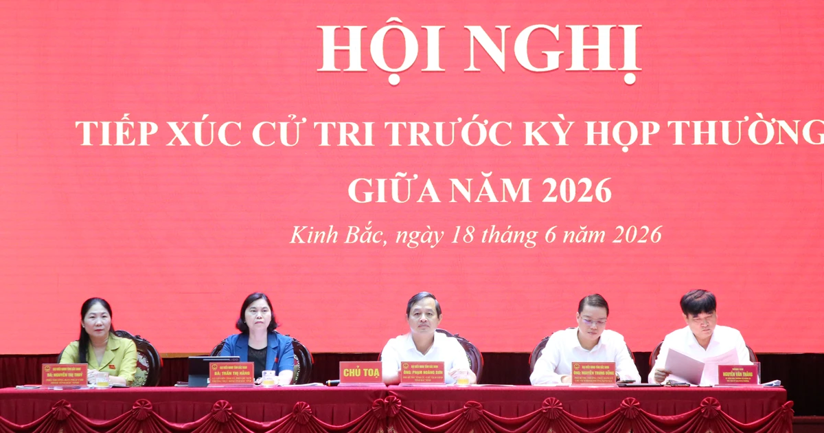 Chủ tịch UBND tỉnh Bắc Ninh trả lời thẳng những vấn đề cử tri quan tâm
